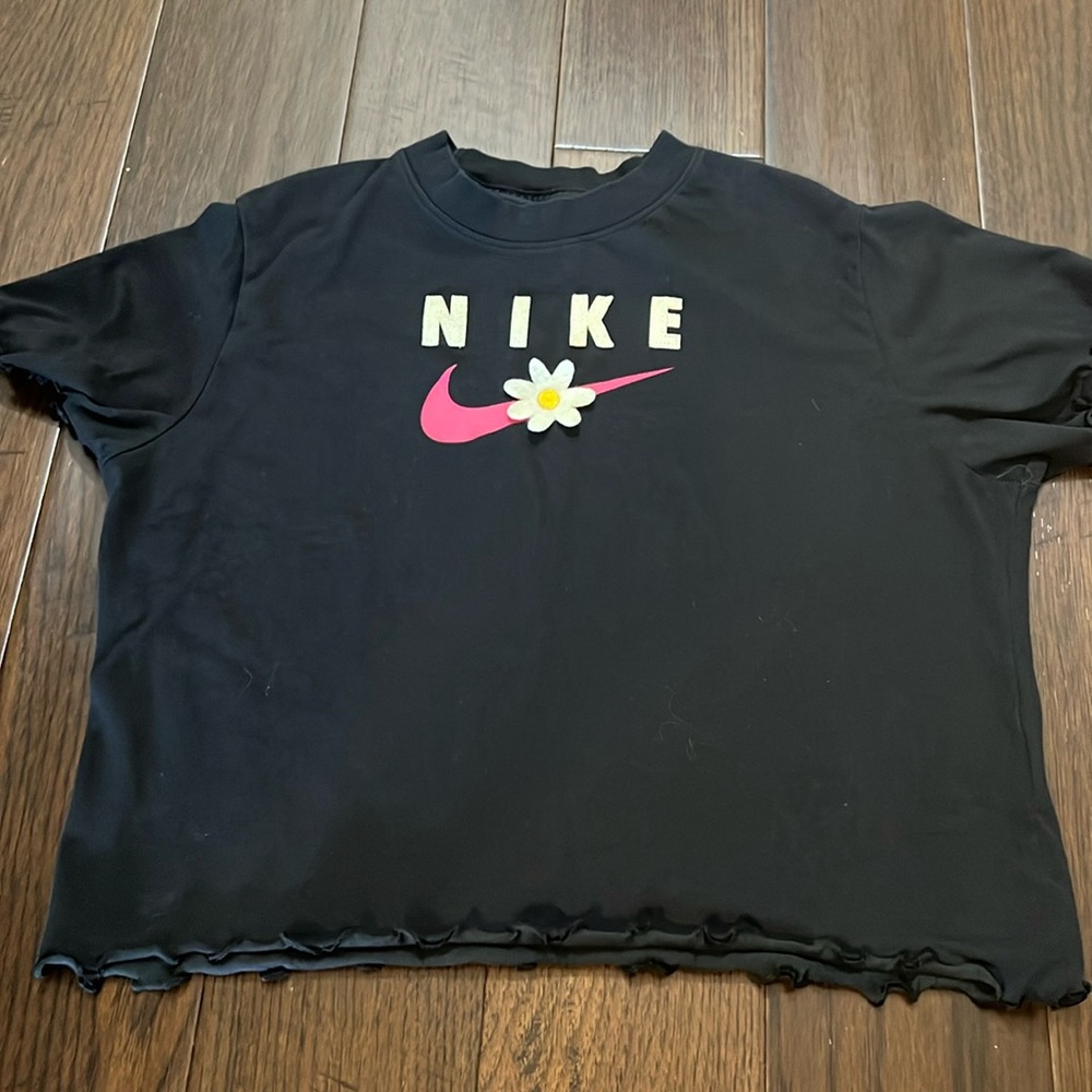 Nike girls dri-fit loose fit black tee large